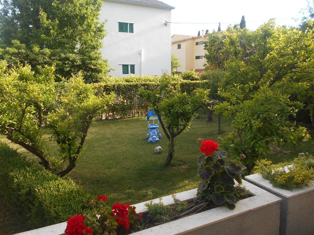 Apartment Cherry Kaštela Exterior foto